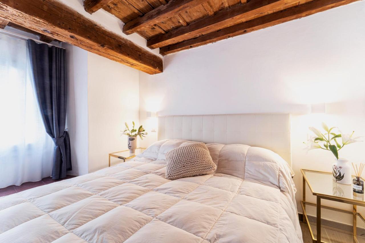 Palazzovilla Historic Building Luxury Suite Φλωρεντία Εξωτερικό φωτογραφία