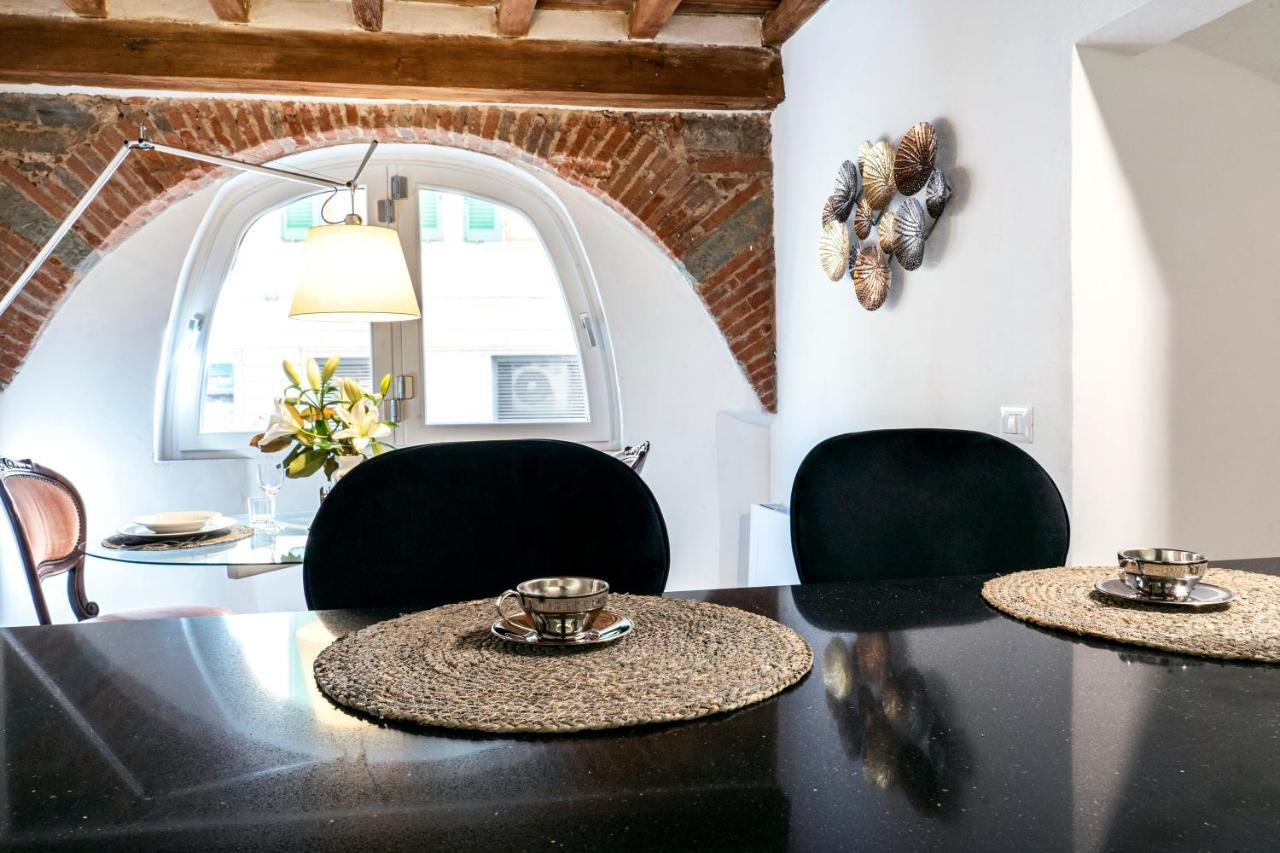 Palazzovilla Historic Building Luxury Suite Φλωρεντία Εξωτερικό φωτογραφία