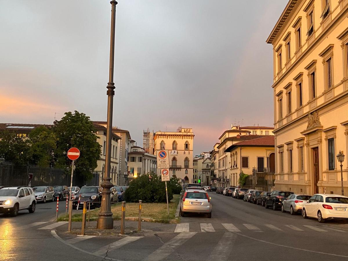Palazzovilla Historic Building Luxury Suite Φλωρεντία Εξωτερικό φωτογραφία