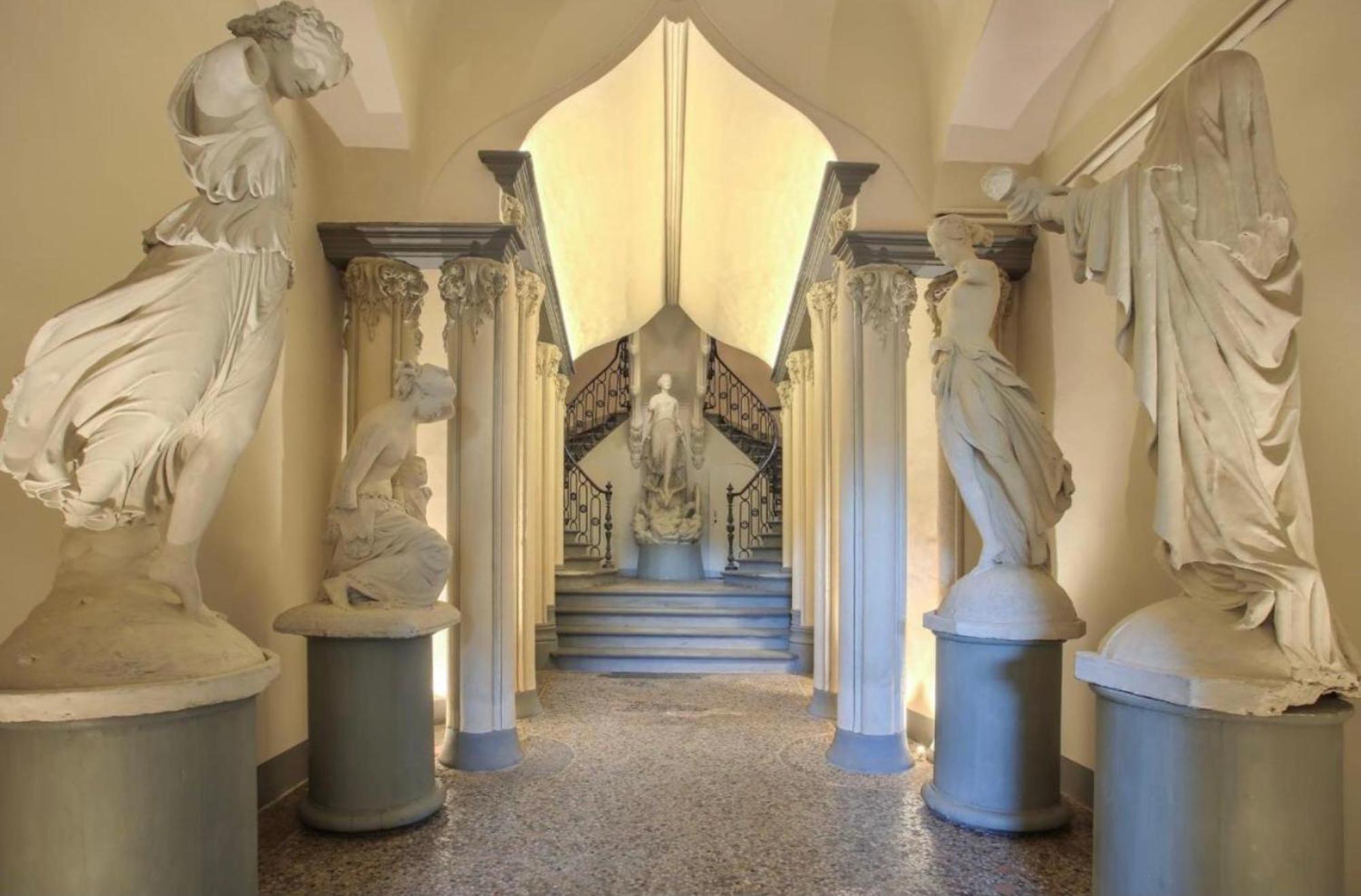 Palazzovilla Historic Building Luxury Suite Φλωρεντία Εξωτερικό φωτογραφία
